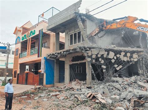 Mushrooming illegal constructions at Karanth Layout keep Bangalore ...