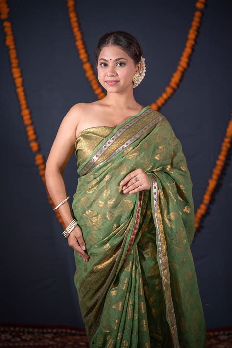 Snigdha- Floral Woven Kota Doria Saree – The Raksha Store