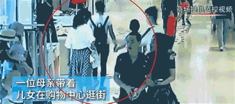 猖狂！男子在商场当着母亲面拖其女儿，企图猥亵-香港商報