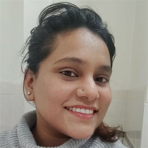 Alisha - English teacher - ₹1089/h