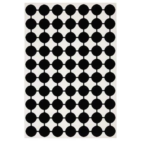 VÄNDPLATS rug, low pile, white/black dotted, 133x195 cm (4'4"x6'5") - IKEA