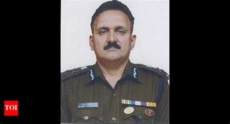 DG (intel) DS Chauhan gets additional charge of UP DGP | Lucknow News ...