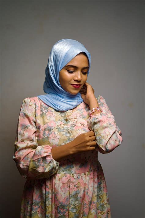 Sky Blue Shimmer Hijab – BLAEK