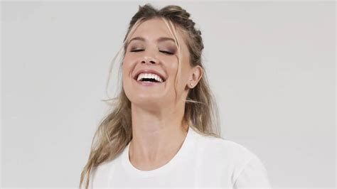 "1st day ever..": Eugenie Bouchard posts pictures of her skiing ...