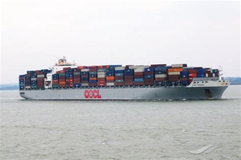 Global Ship Lease Announces Extension of Charter with OOCL - VesselFinder