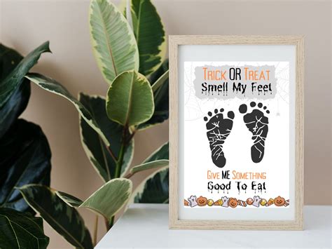 Trick or Treat Smell My Feet Children's Handprint - Etsy