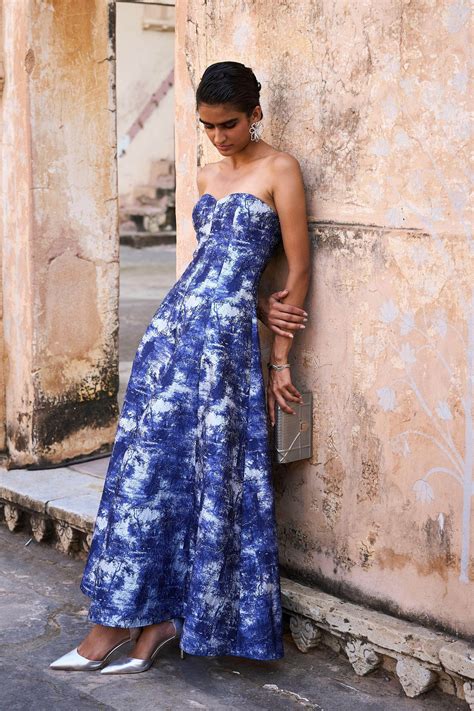 Dash and Dot - BROCADE GOWN | Online Store – dash and dot