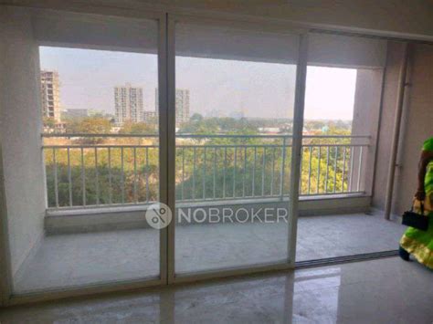 Mantra Insignia, Mundhwa Mantra Insignia Rent - WITHOUT BROKERAGE Semi ...