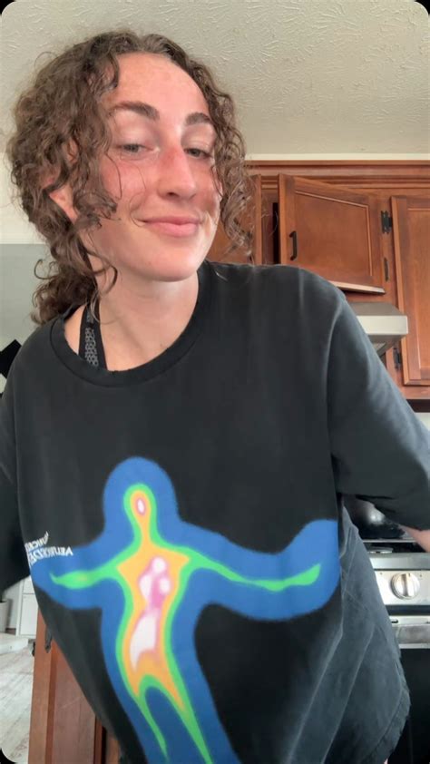 Instagram video by Karlye Taylor🩷 • Mar 17, 2025 at 6:08 PM