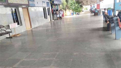 Top 10 Largest-Biggest Railway Stations In India 2025