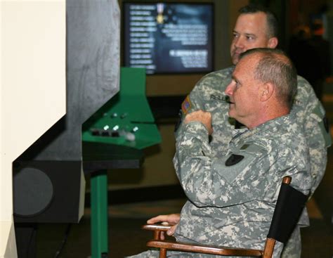 ASC Navigator draws visitors at AUSA | Article | The United States Army