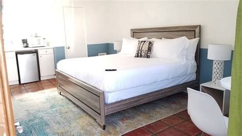 SAND CASTLE INN AND SUITES (Imperial Beach) - Motel Reviews, Photos ...