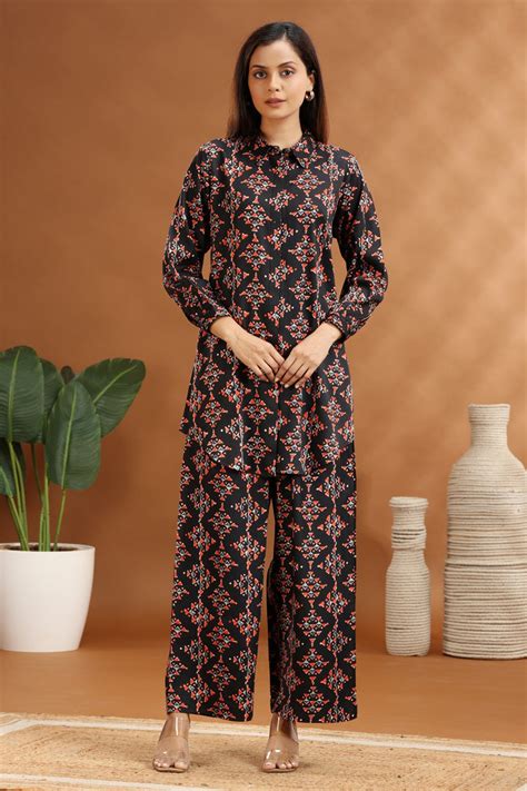 Buy Women's Ethnic Wear Online in India | Cotton Culture