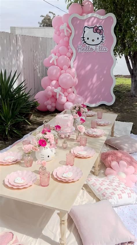 Hello kitty birthday party outdoor picnic pink – Artofit