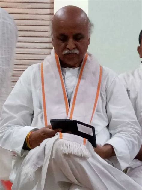 ஈரோட்டிலிருந்து கேரளாவுக்கு பயணமானார்... இந்தியாவின் இரண்டாவது அதிகார ...