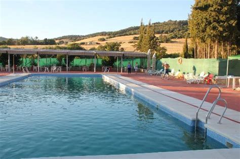 HOTEL PUERTA DEL PARQUE (Prado del Rey) - Hotel Reviews & Photos ...