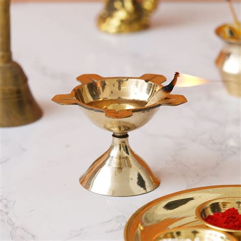 eCraftIndia Golden Traditional Decorative Brass Diya of Five Wick