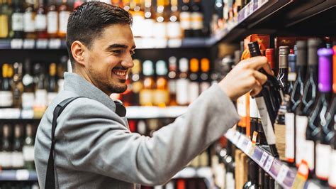 8 best whisky bottles between Rs 3,000 and Rs 30,000 to buy at airport ...