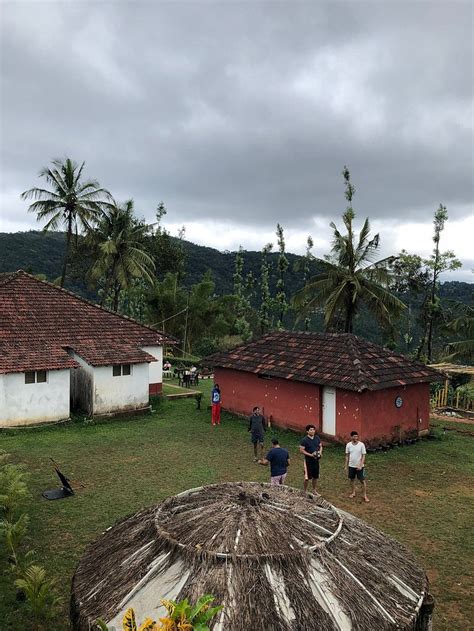 HULIKATTE ESTATE HOMESTAY (Karnataka/Chikmagalur, India) - Lodge ...
