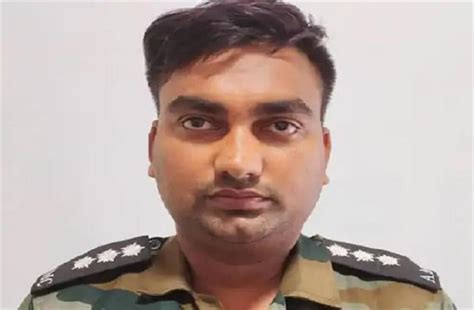 फर्जी आर्मी कैप्टन गिरफ्तार: सेना में भर्ती के नाम पर करता था ठगी ...