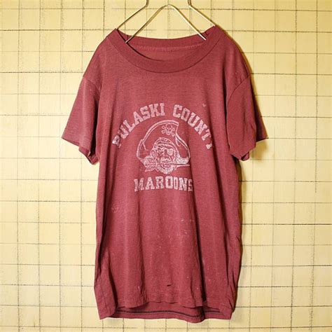70s 80s USA製 PULASKI COUNTY MAROONS プリント Tシャツ 半袖 エンジ レッド メンズS相当 海賊 ...