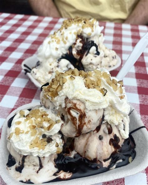 17 Coffee Havens in Carlisle, MA: Where to Get Your Daily Brew ...