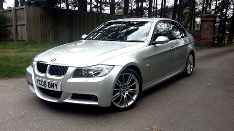 Special BMW 330i Iconic Edition introduced in Australia