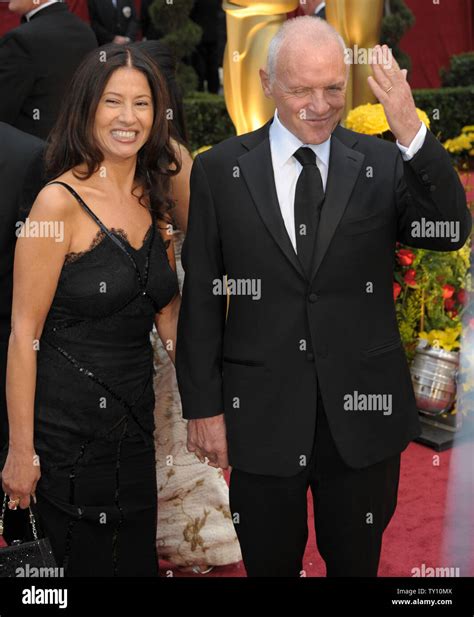 Sir anthony hopkins wife stella hi-res stock photography and images - Alamy