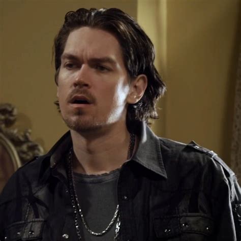 Icon Kevin Ball | Shameless season, Shameless characters, Shameless scenes