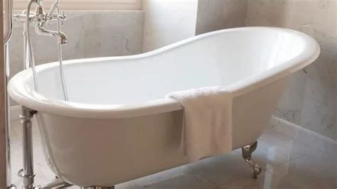 Free Standing Bathtub - Acrylic Free Standing Bathtubs Trader ...