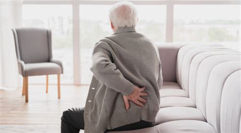 रीढ़ की हड्डी में दर्द के घरेलू नुस्खे यहाँ जानें - HealthKart