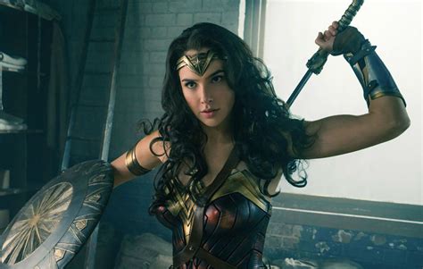 'Wonder Woman 3' is officially bringing back Lynda Carter