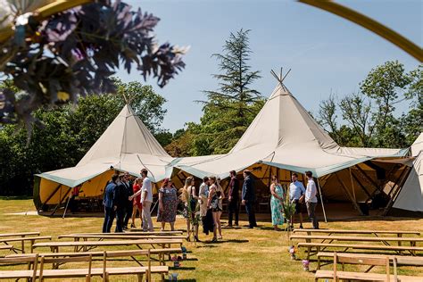 A Lakeside Tipi Tent Wedding at Four Oaks Farm