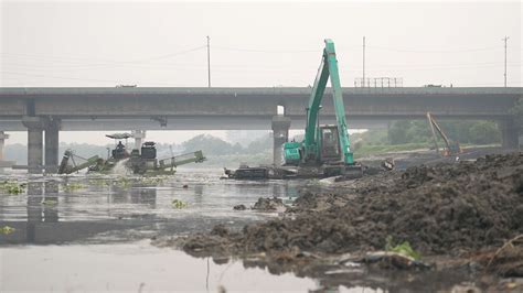 Yamuna Cleaning | Directorate of Information & Publicity