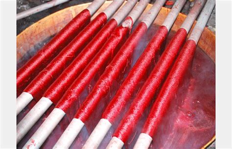 D'source Design Gallery on Dharmavaram Silk Dyeing Process - The making ...