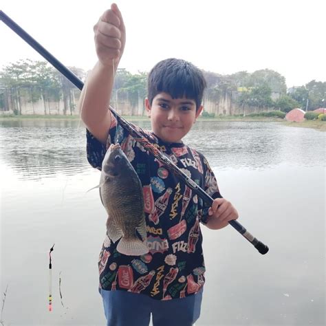 Tilapia Fishing (30 minutes) – Cast & Catch