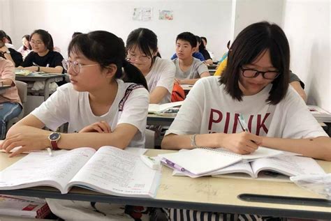 重庆最好的高中排行榜前十名_国家教育部