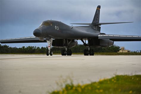 Is The US Air Force's B-1 Lancer Nuclear Capable?