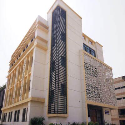 Dyal Singh Evening College | University of Delhi