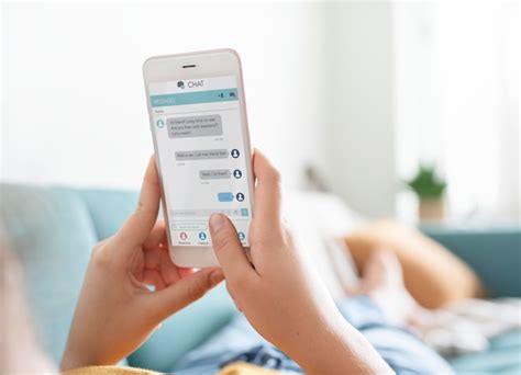 Phone Texting Screen 的图像结果