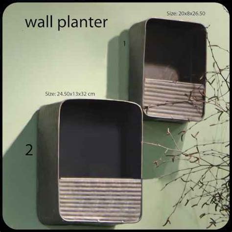 Wall Planter - Manufacturers, Exporters, Wholesale Suppliers, Dealers ...