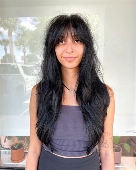 44 Must-Try Wispy Bangs Hairstyles In 2023 - Hood MWR
