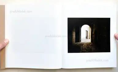 Luigi Ghirri - Puglia. Tra albe e tramonti, MACK, 2022, London, book ...