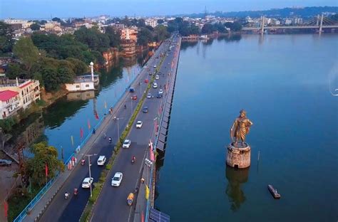 Indore Taxi Services