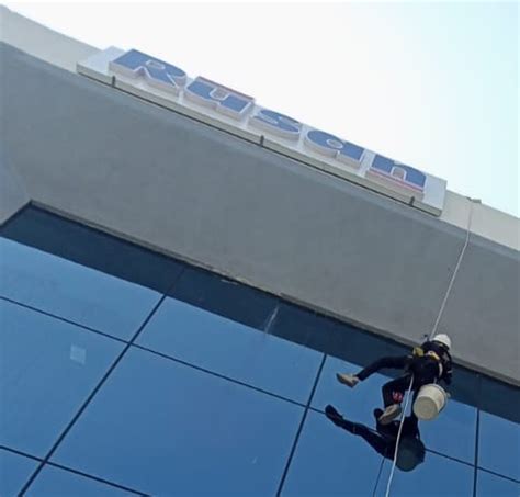 Premium Cleaning Services | Professional Housekeeping