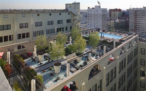 Historic Pacific Electric Building: Condos and Amenities in Downtown ...