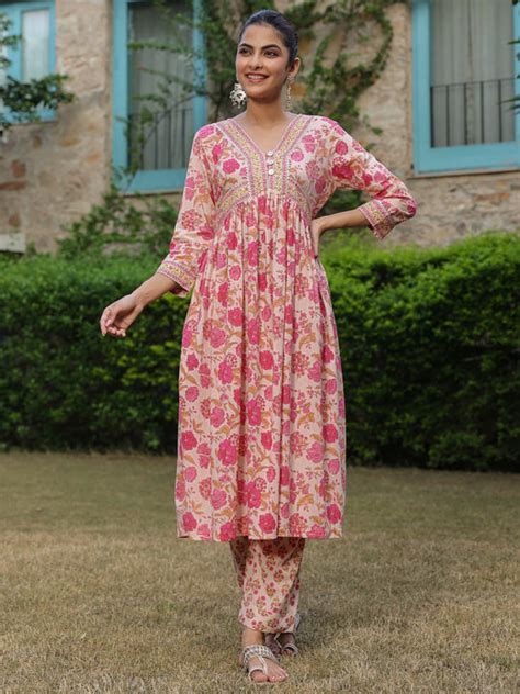 Discover Ethnic Elegance and Buy Suit Sets with Jaipuri Dupatta ...