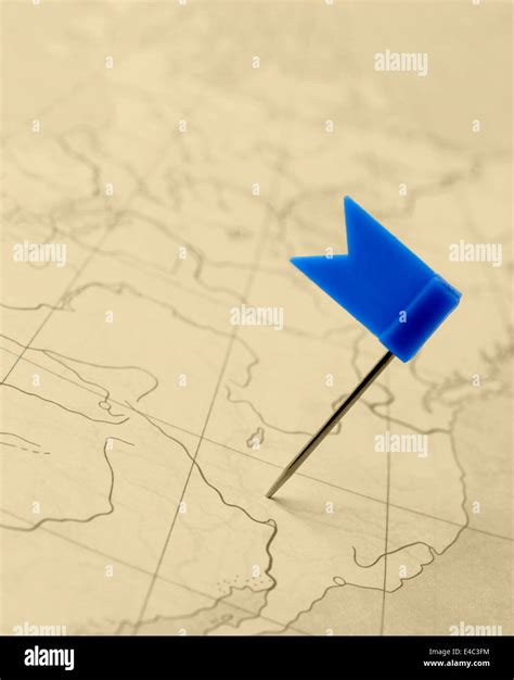 Old Map Pin 的图像结果