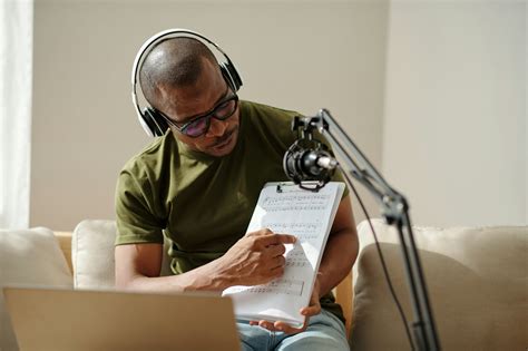 Pursuing Music Degrees Online: Find Freedom and Flexibility