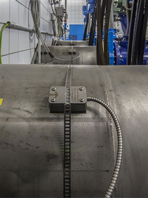 Non-intrusive flow measurement in sewage pumping stations | Emerson IN